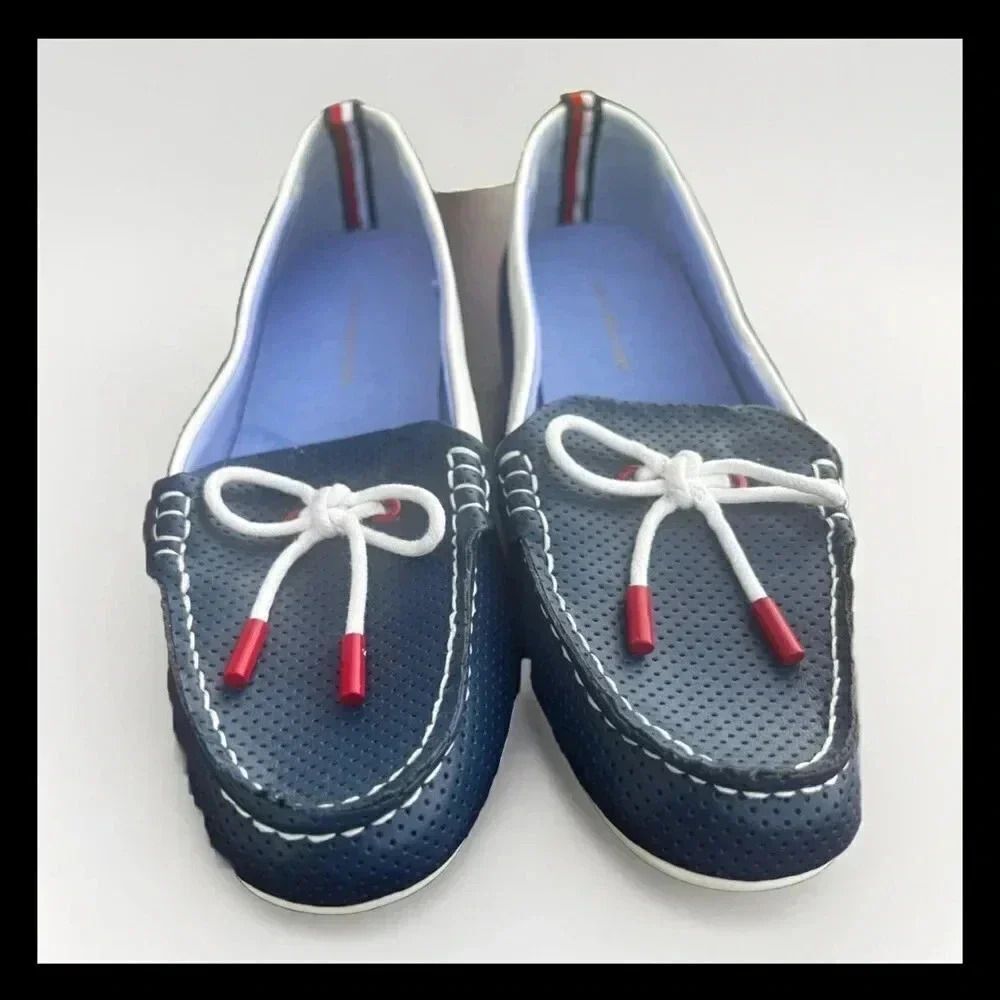 Tommy Hilfiger Womens TWHarisen 2-C Blue Perforated Driving Flats Size 8.5 - Picture 2 of 8